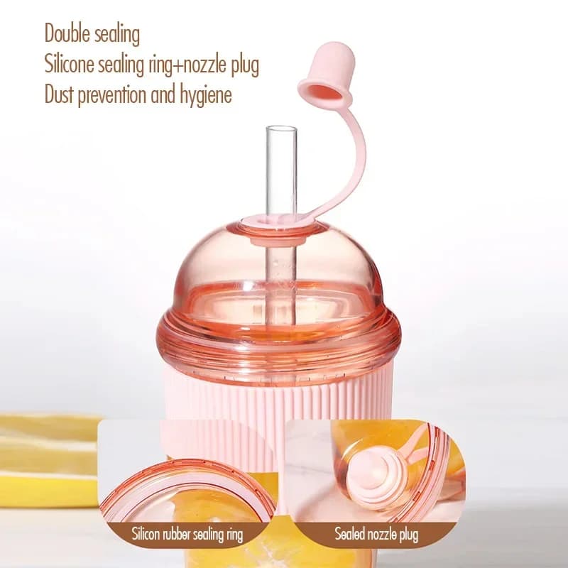Bärbar plastmugg med sugrör 430 ml